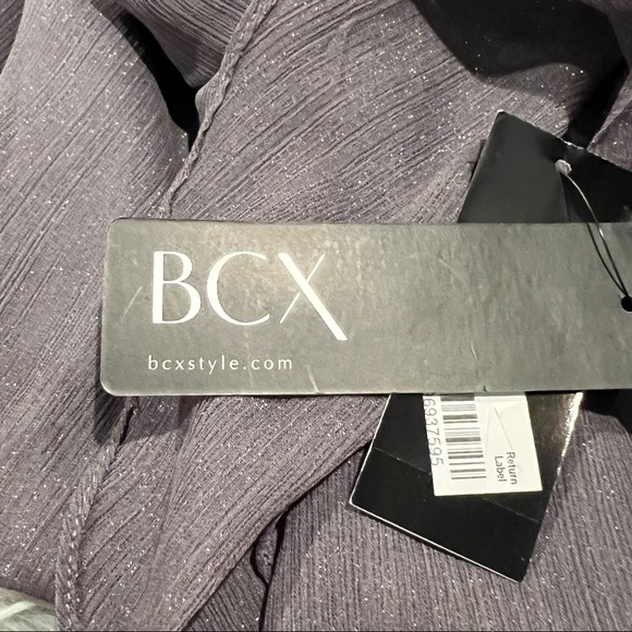 Macy's BCX NWT Metallic Crochet Bell Sleeve Top MEDIUM - Picture 9 of 10